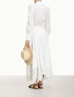 Clover Embroidered Blouse -Anneke shop unnamed file 564